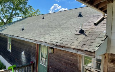 How Long Does an Asphalt Shingle Roof Last in Knoxville’s Climate?
